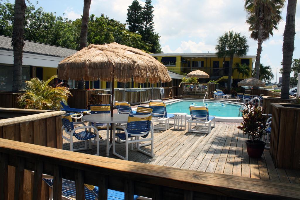 Barefoot Bay Resort Motel Clearwater Beach Bagian luar foto