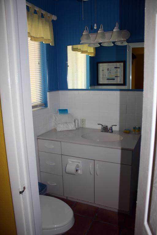 Barefoot Bay Resort Motel Clearwater Beach Bagian luar foto